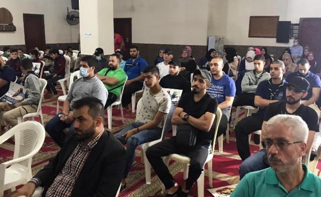 خلال الاحتفال