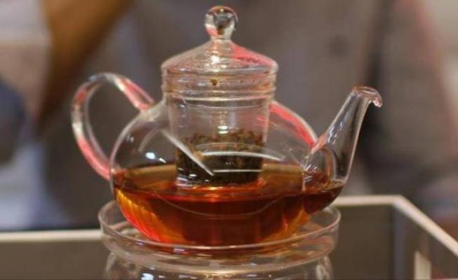 فوائد ومضار الشاي الأسود