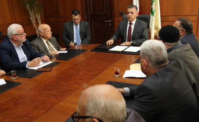 ابراهيم يستقبل الوفد الفلسطيني