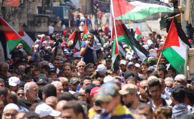 مظاهرة فلسطينية حاشدة