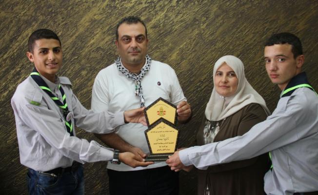 من الانشطة