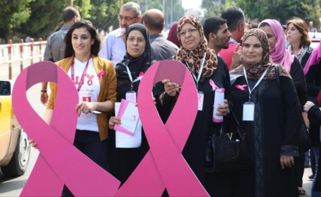 مريضات السرطان بغزة