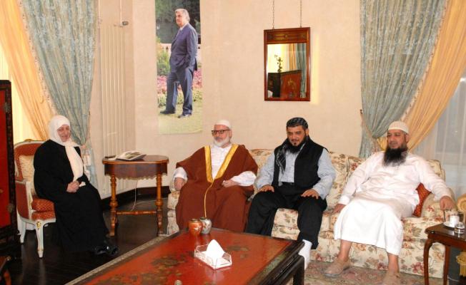 بهية الحريري والقوى الاسلامية