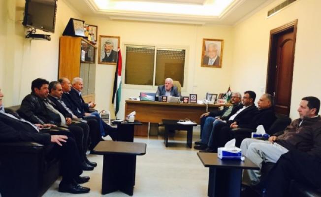 اجتماع في السفارة