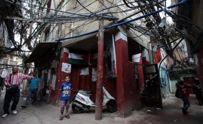 الكهرباء في مخيم برج البراجنة