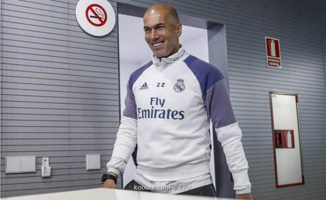 مدرب ريال مدريد زيدان