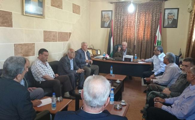 أبو عرب يلتقي قيادة فصائل منظمة التحرير الفلسطينية في عين الحلوة