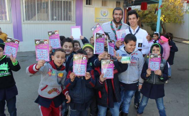أفراد من كشافة بيت المقدس والطلاب 