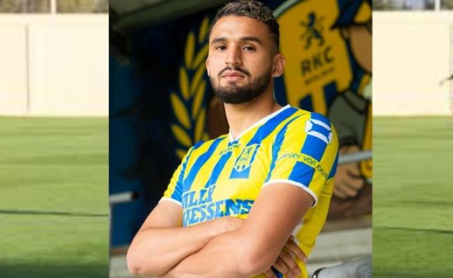 اللاعب الجزائري أحمد توبة