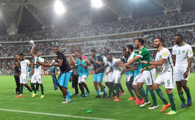 احتفال اللاعبين بالفوز