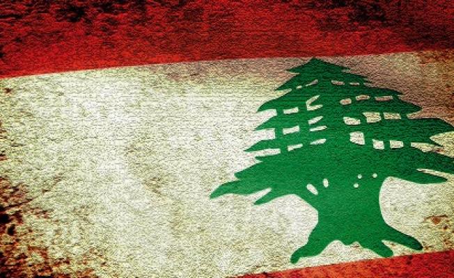 العلم اللبناني