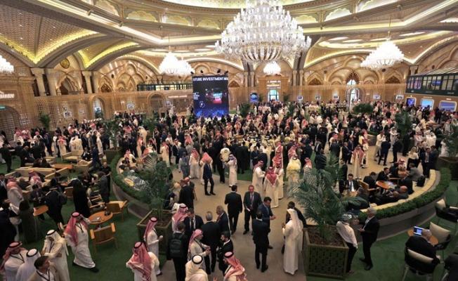 "إسرائيليون" في الرياض بضيافة ولي العهد السعودي