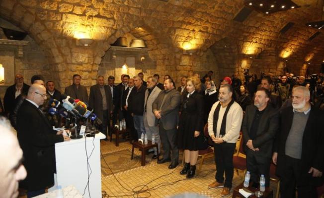 من المؤتمر