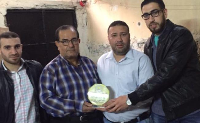 "رابطة بيت المقدس لطلبة فلسطين" تكرم منصور