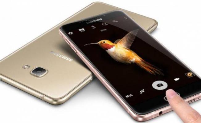 هاتف Galaxy A9 2