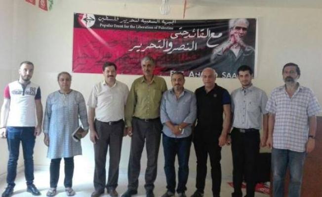 خلال اللقاء