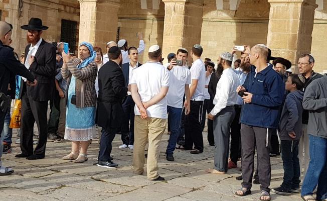 صهاينة في الأقصى