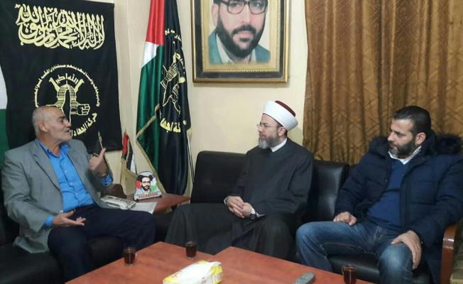 خلال اللقاء