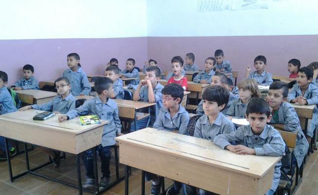 اكتظاظ الصفوف في أحد مدارس الأونروا