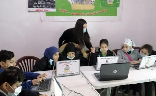 من الدورة التدريبية على الحاسوب