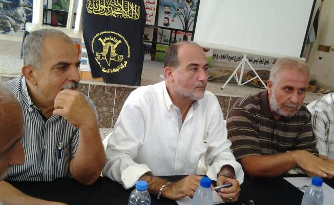 خلال الاجتماع