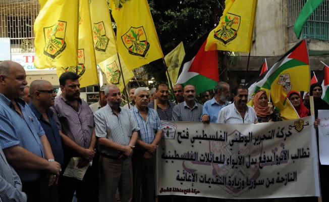 اعتصام للنازحين الفلسطينيين أمام مكتب الأونروا في طرابلس