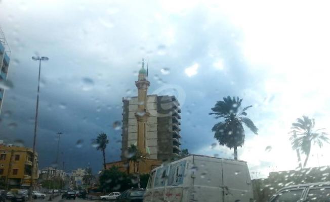 عاصفة في لبنان