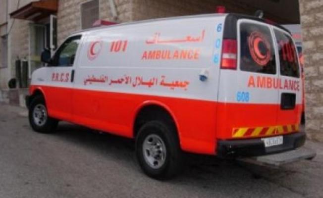 سيارة إسعاف تابعةللهلال الأحمر الفلسطيني