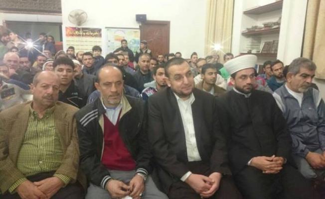 خلال احتفال بذكرى المولد النبوي