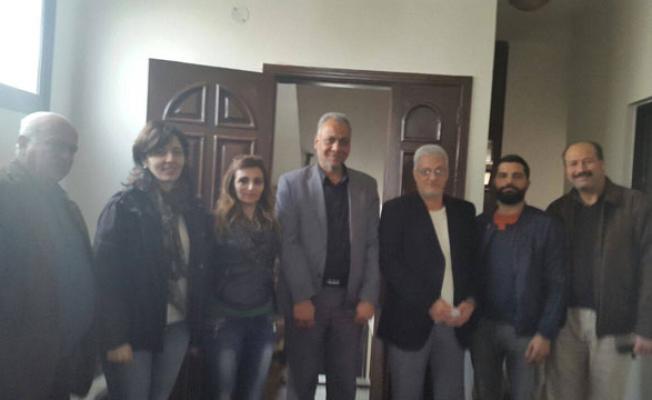 وفد الصليب الأحمر الدولي واللجنة الشعبية في عين الحلوة