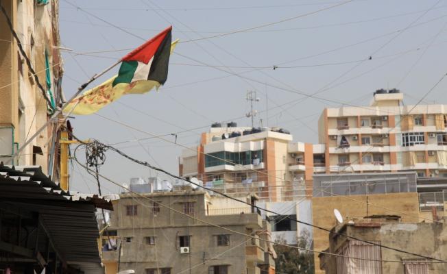إطلاق النار في الهواء قد يسبب خسائر ويثير القلق في الجوار