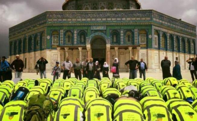 مسيرة المشي على الأقدام تصل الأقصى
