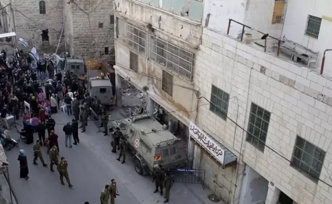 طرد 30 عائلة من منازلها بالقدس المحتلة