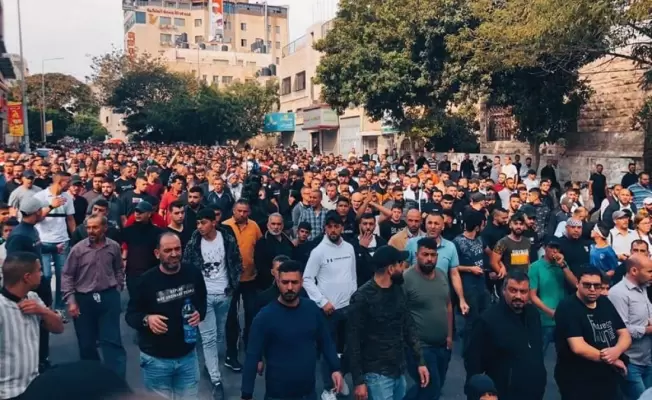 جماهير غفيرة من نابلس
