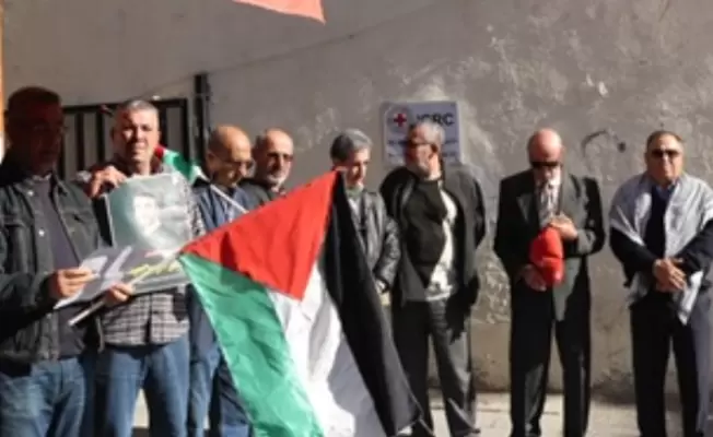 خلال الوقفة في مخيم البص