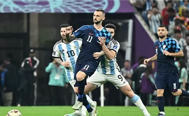 الأرجنتين تقصي كرواتيا