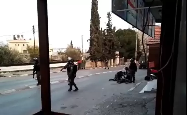 الاحتلال يعتقل مقدسياً