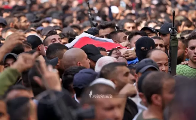 الشهيد الشاب هارون أبو عرام