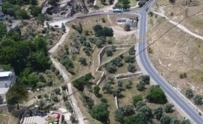 بناء جسر معلق
