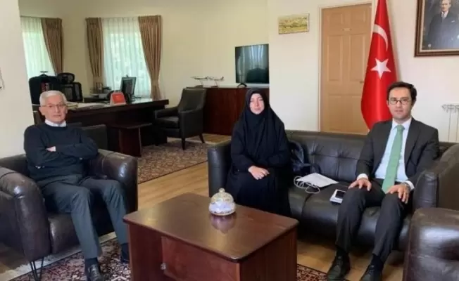 شابة تركية