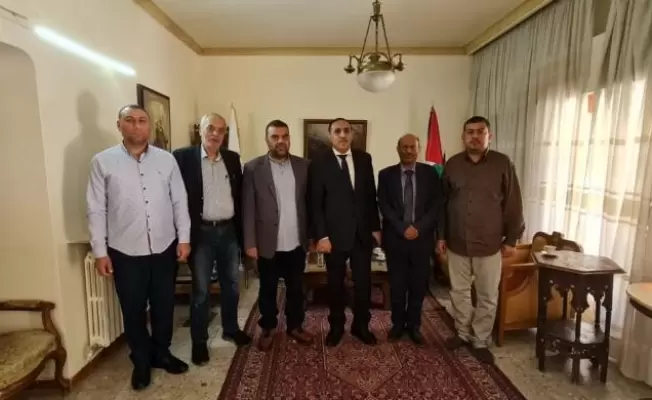 خلال الزيارة