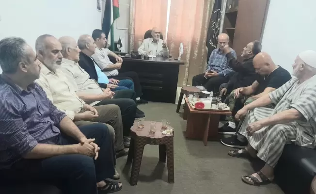 أبناء تل الزعتر