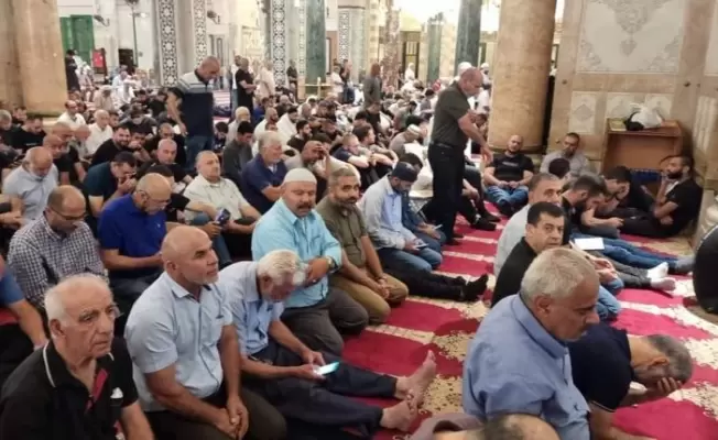 حشود المصلين