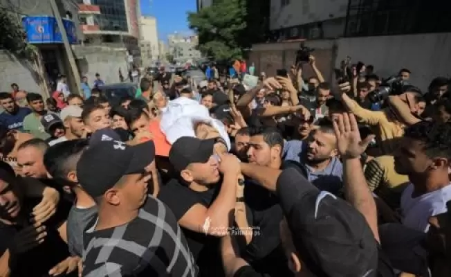 بدء التشييع