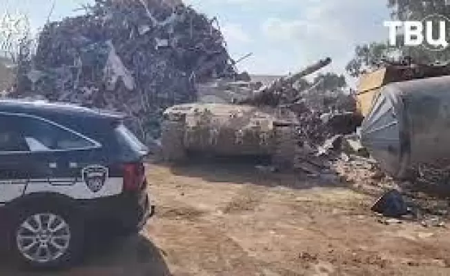 الميركافا في ساحة الخردة