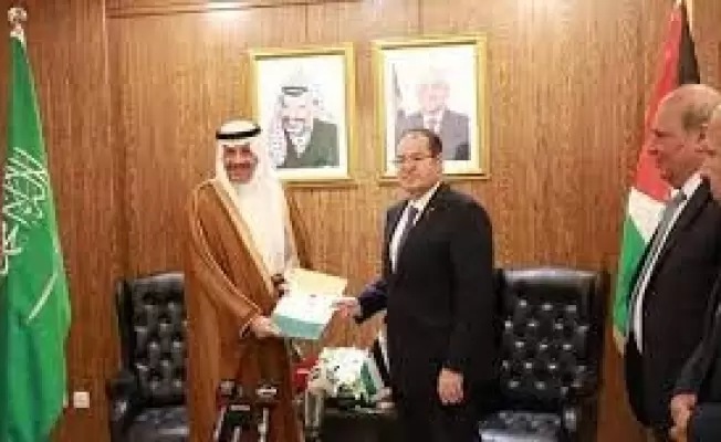 السفير السعودي لدى سلطة رام الله