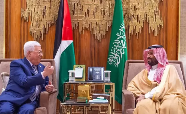 لن ينال عباس من التطبيع السعودي "الإسرائيلي" سوى الخسران