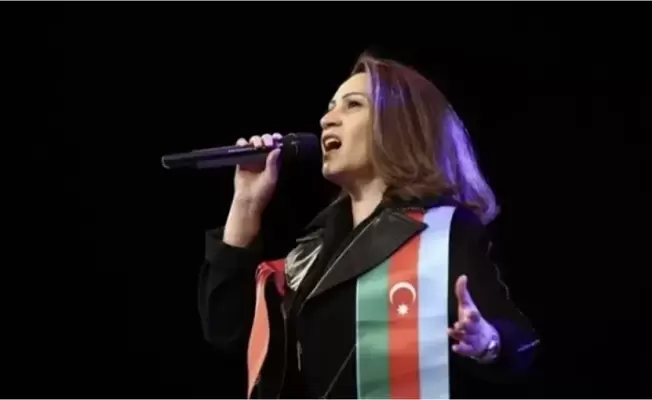 أدت أذرين