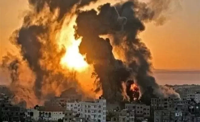 قصف غزة بالقنابل الزلزالية