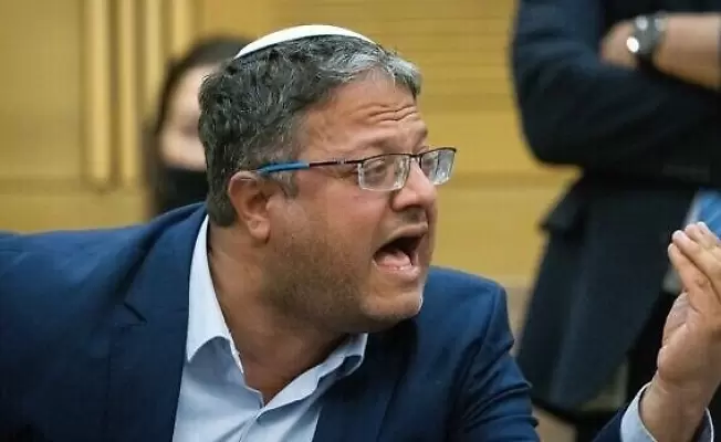 مجرم الحرب بن غفير.. لاحق المحررين غلى بيوتهم!..